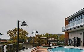 Hotel Indigo - Columbus At Riverfront Place By Ihg